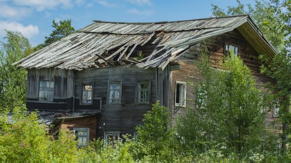 Cottage Demolition in Fort Walton Beach
