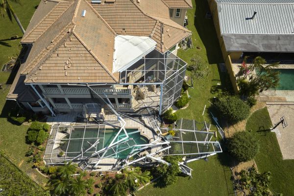 Lanai Removal in Fort Walton Beach